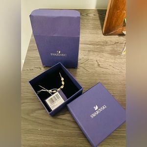 SWAROVSKI shell & crystal choker/necklace